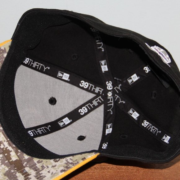 New Era Pittsburgh Steelers Football 2022 Salute To Service 39Thirty Stretch - Picture 5 of 6